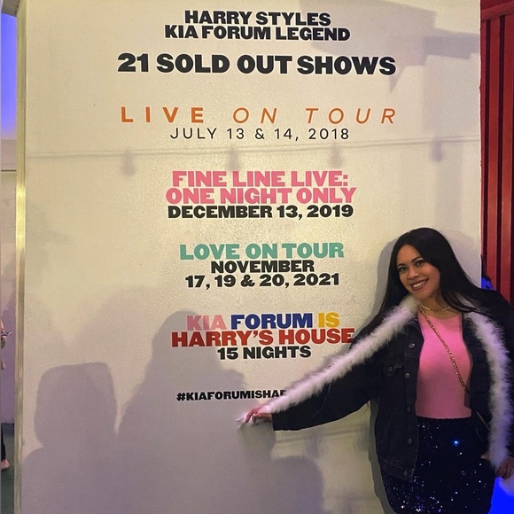 Meet your Posher, Natalie - Picture 4 of 8